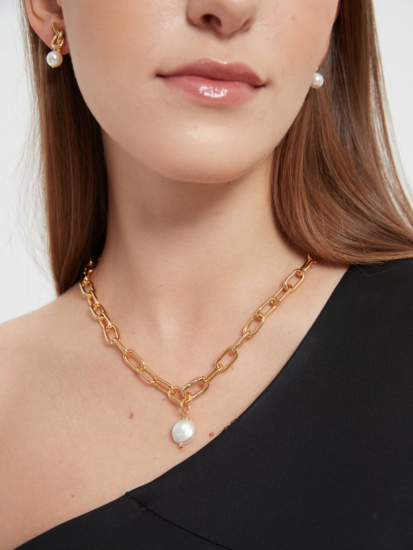 Blake Chain Necklace