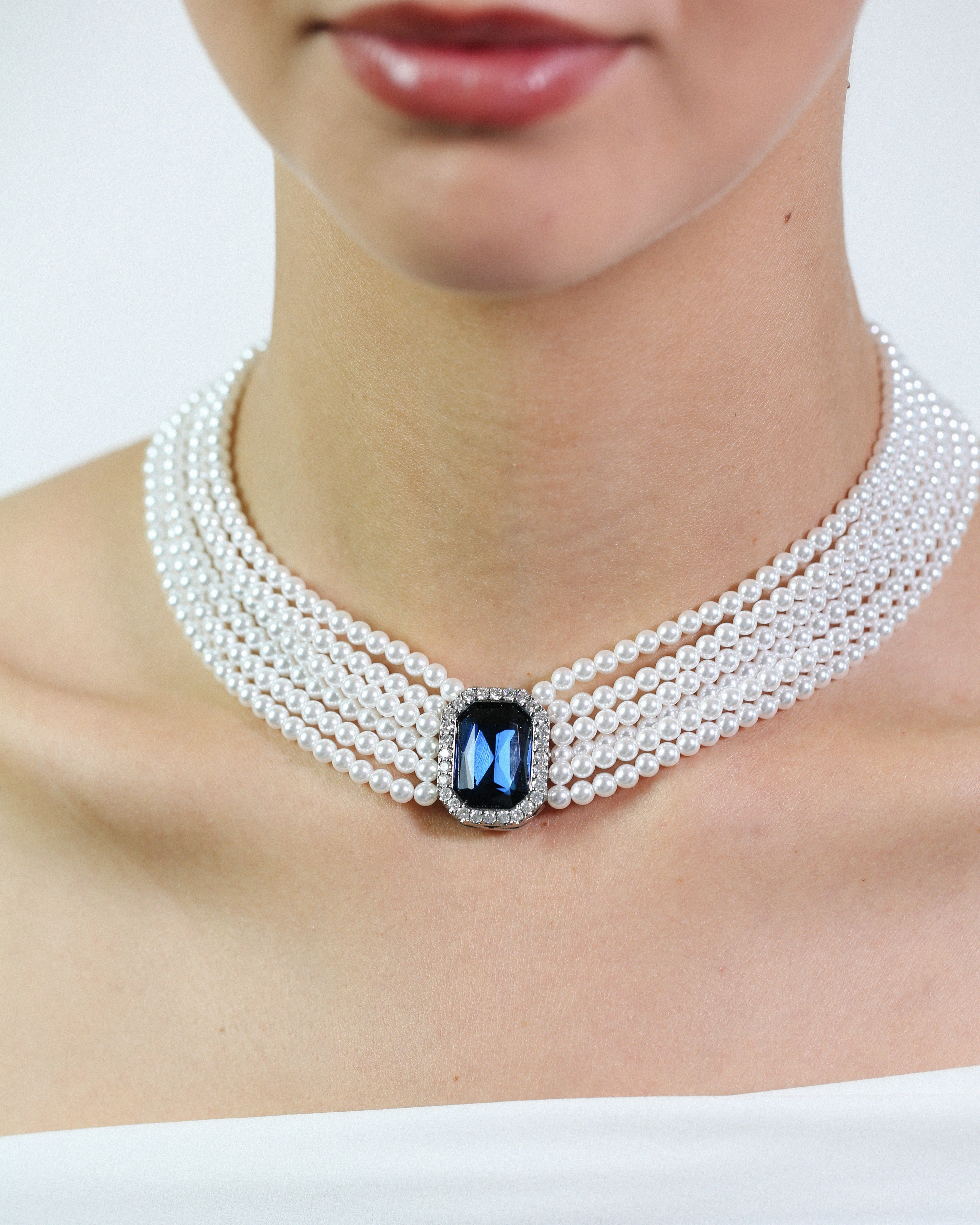 Victoria Pearl Ladies Choker