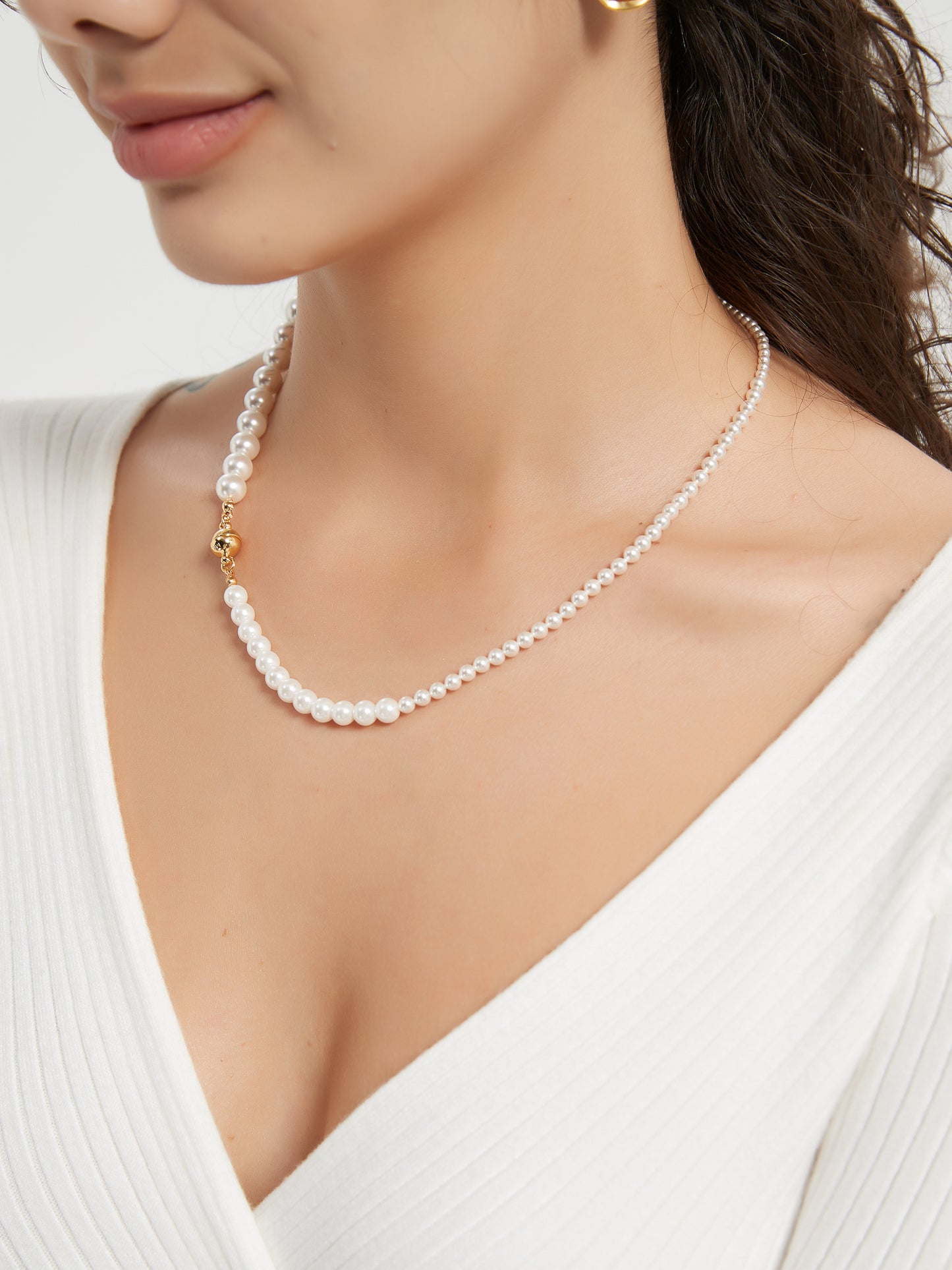 Abby Pearl Necklace