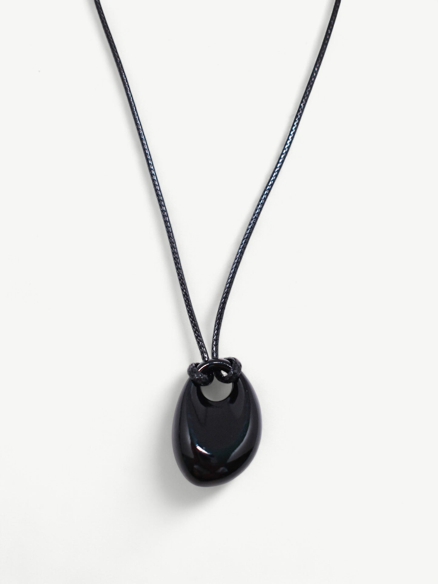 Oval Pebble Cord Necklace
