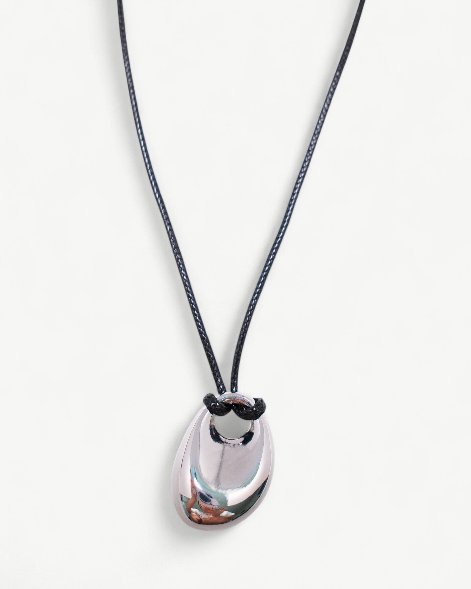 Oval Pebble Cord Necklace