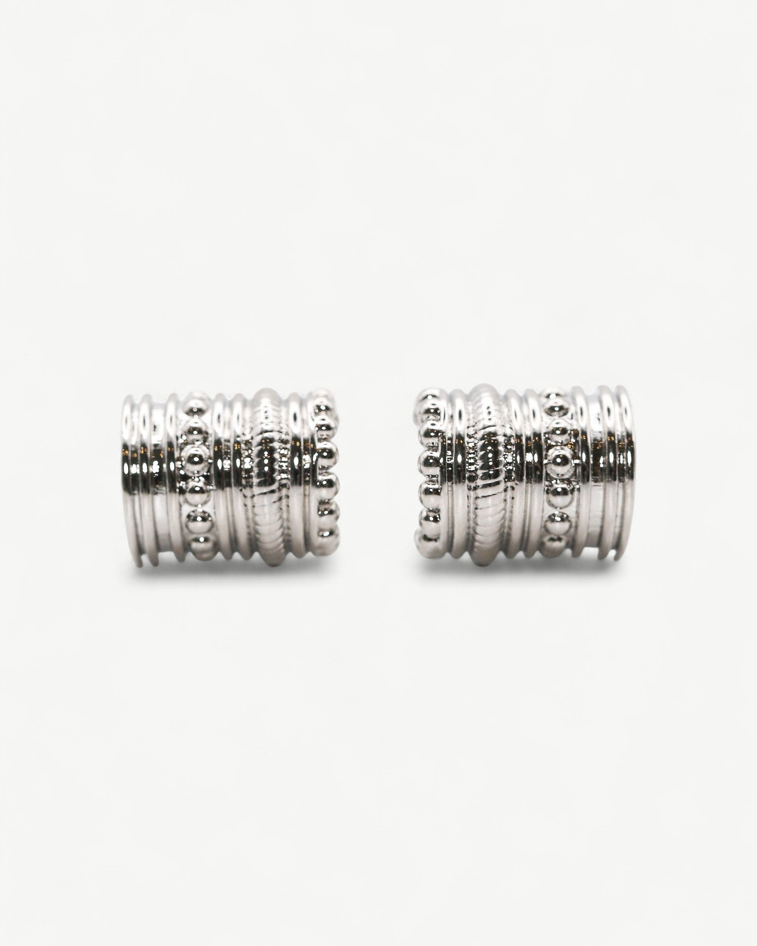 Orbis Studs