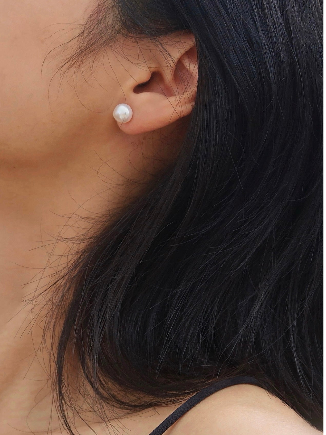 Mini Freshwater Pearl Ear Studs