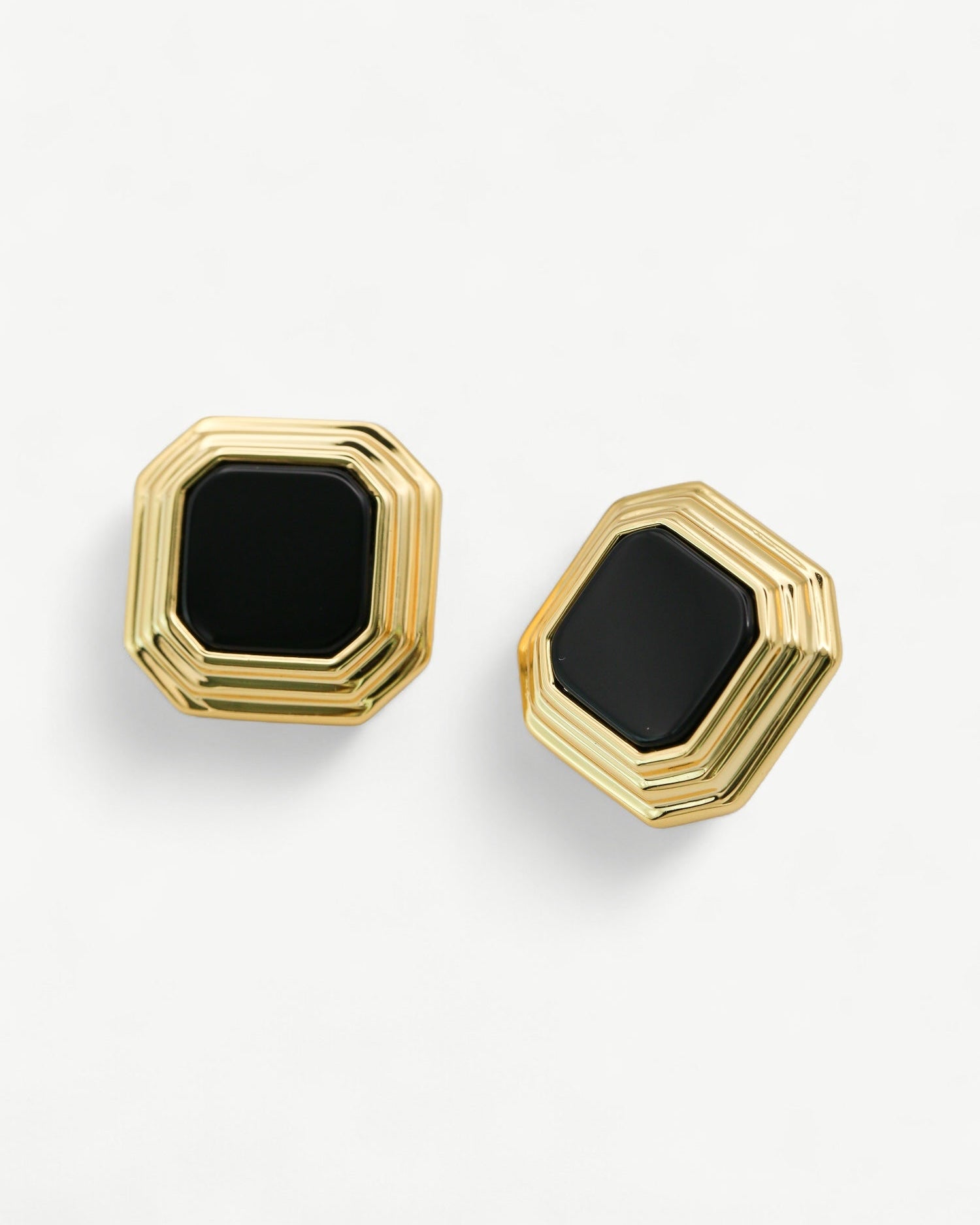 Onyx Deco Studs