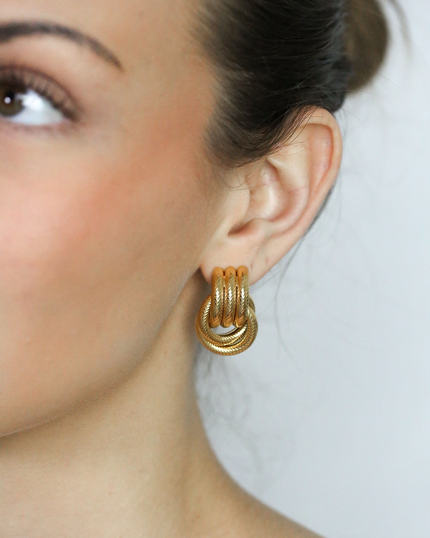 The Rope Knot Studs