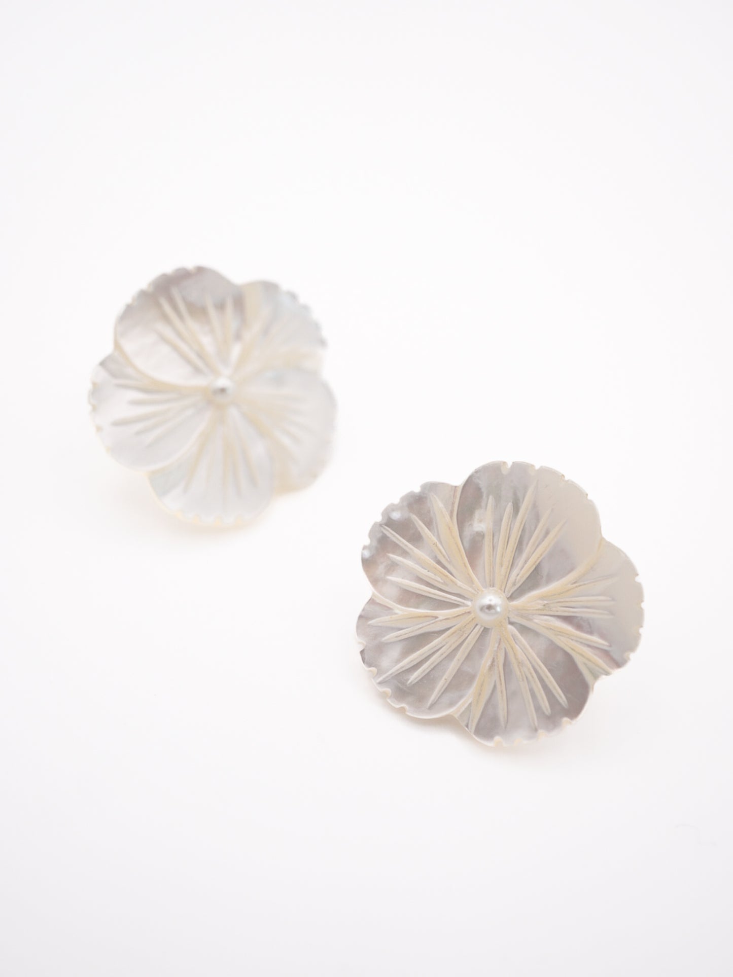 Mother of Pearl Flower Ear Studs