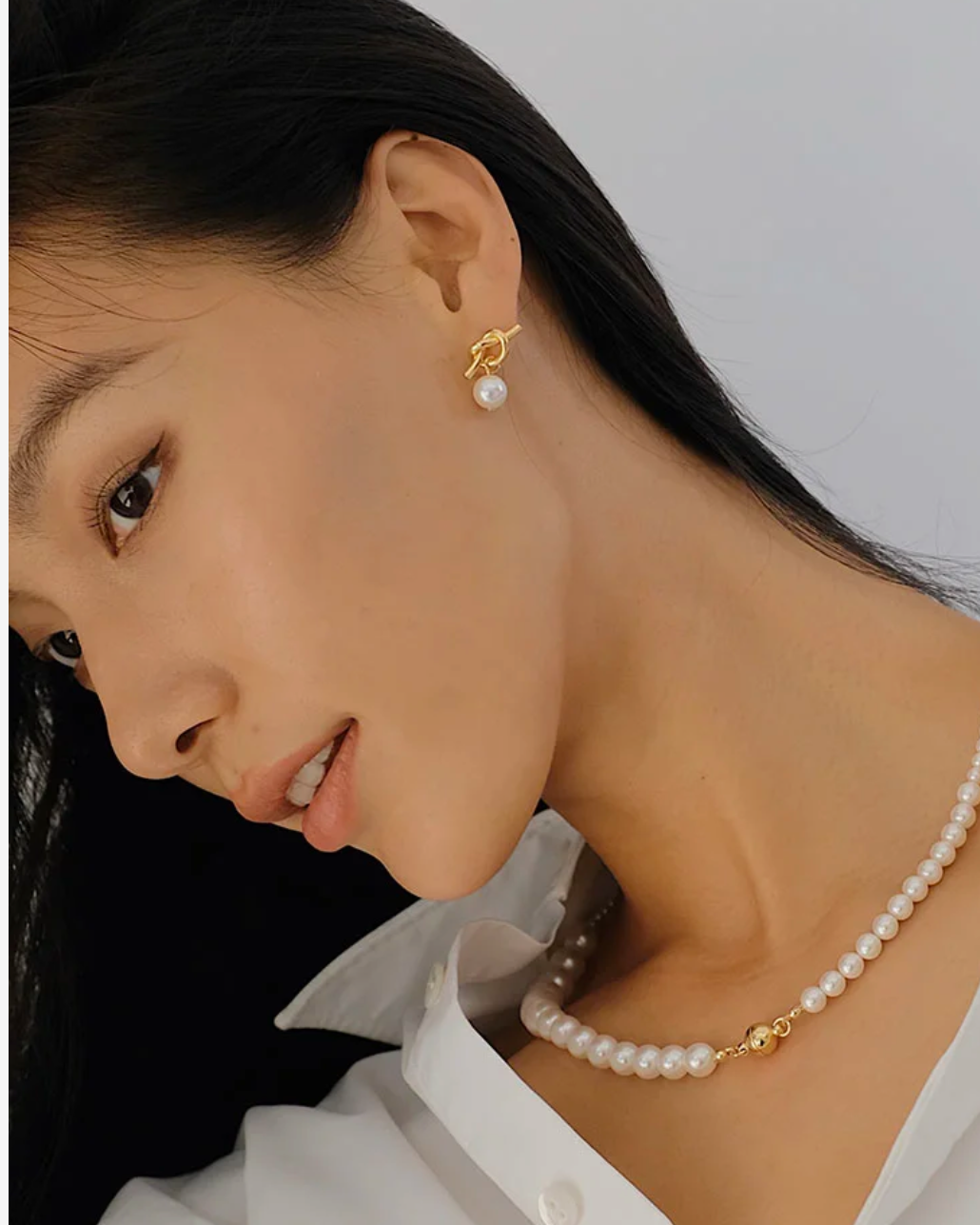 Adeline Knot Pearl Earrings
