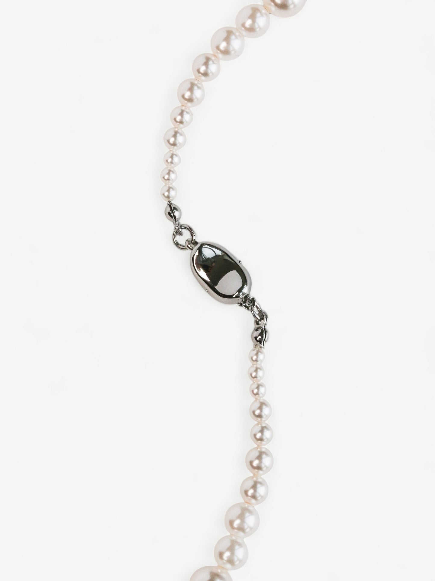 Millie Classic Pearl Necklace