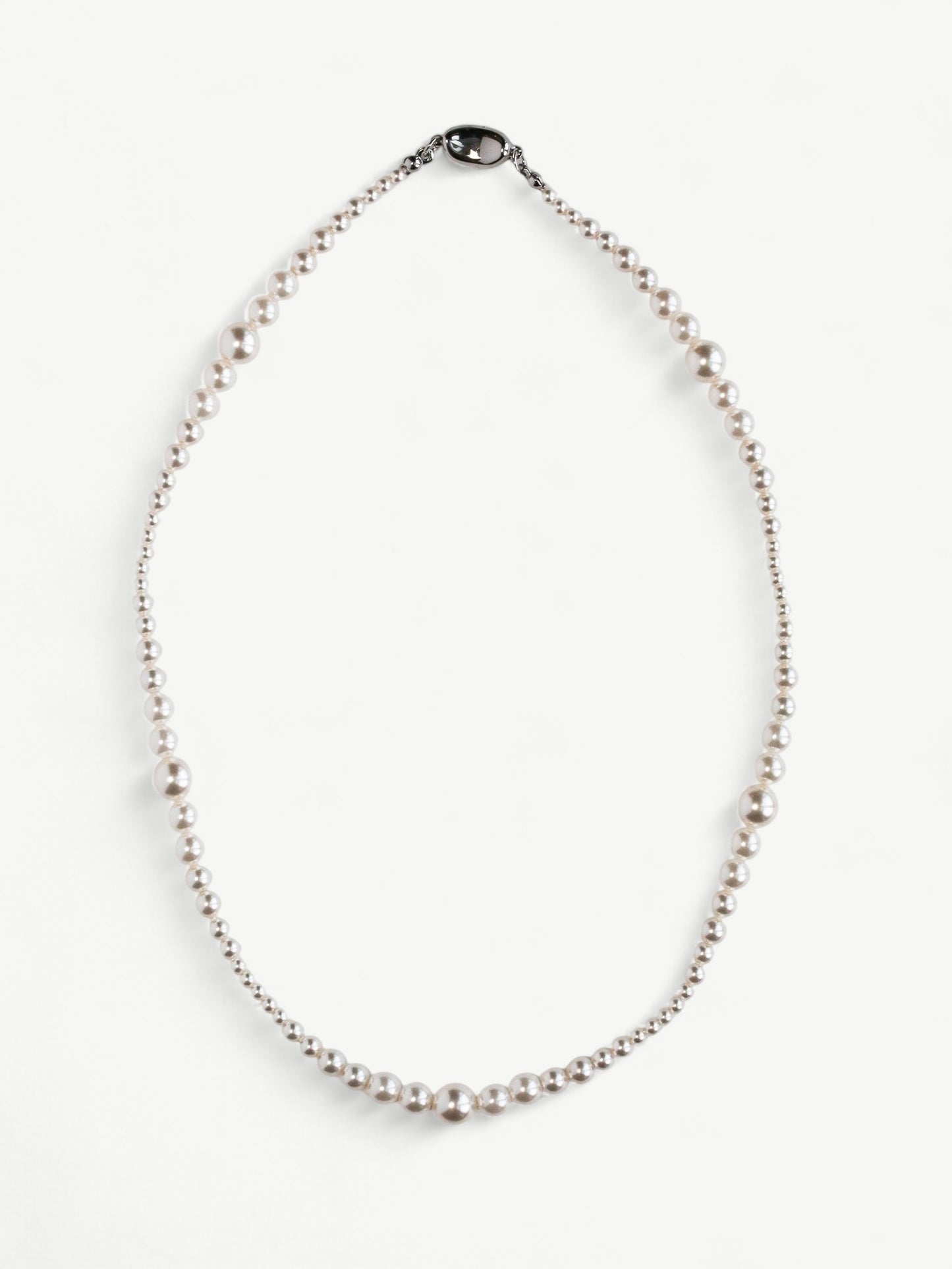 Millie Classic Pearl Necklace